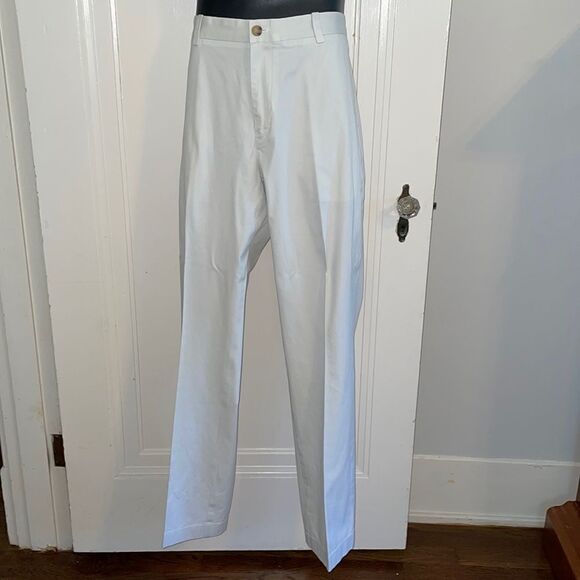 Vineyard Vines “Breaker Pant” light tan flat front pants - Picture 1 of 11